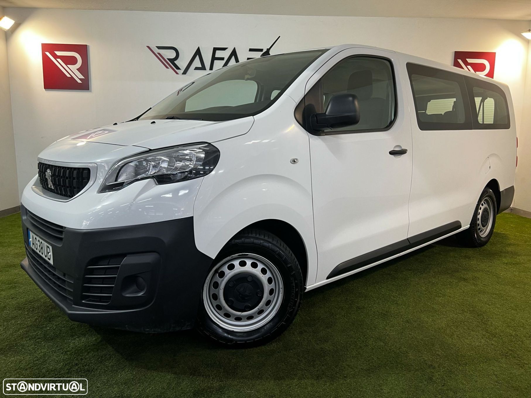 Peugeot Traveller 1.5 BlueHDi L2H1 Active Standard - 1