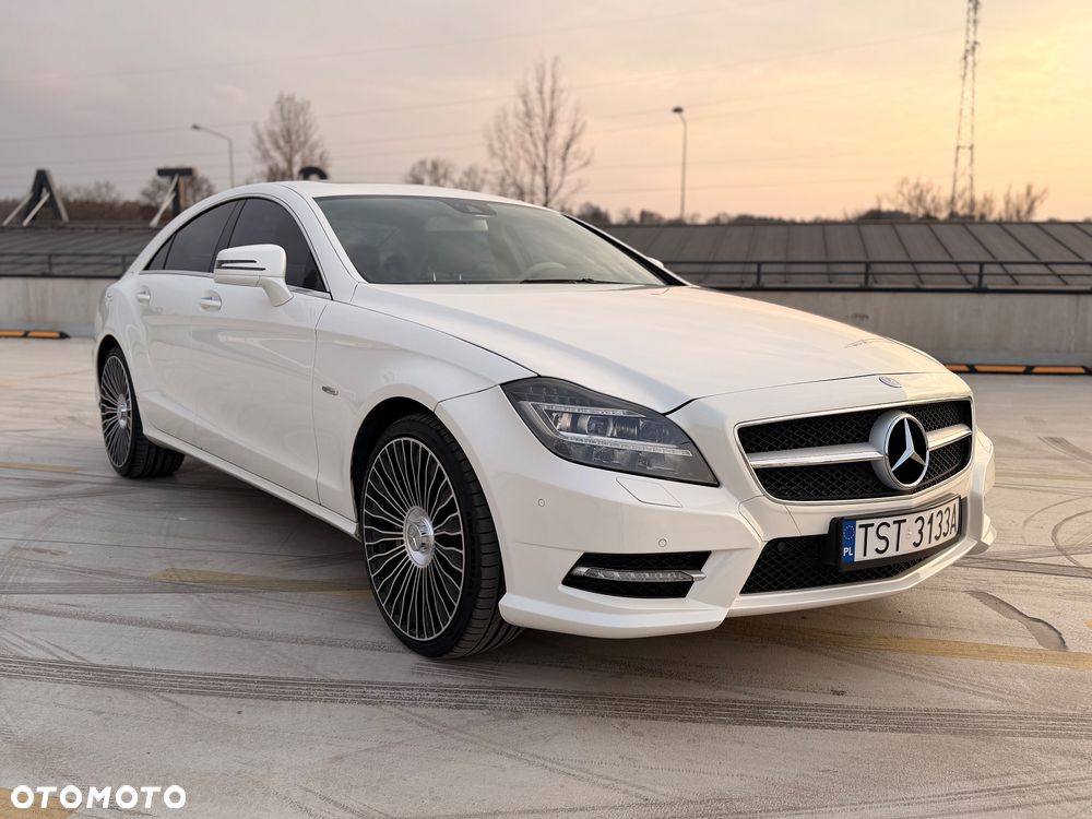 Mercedes-Benz CLS 500 BlueEffICIENCY - 11