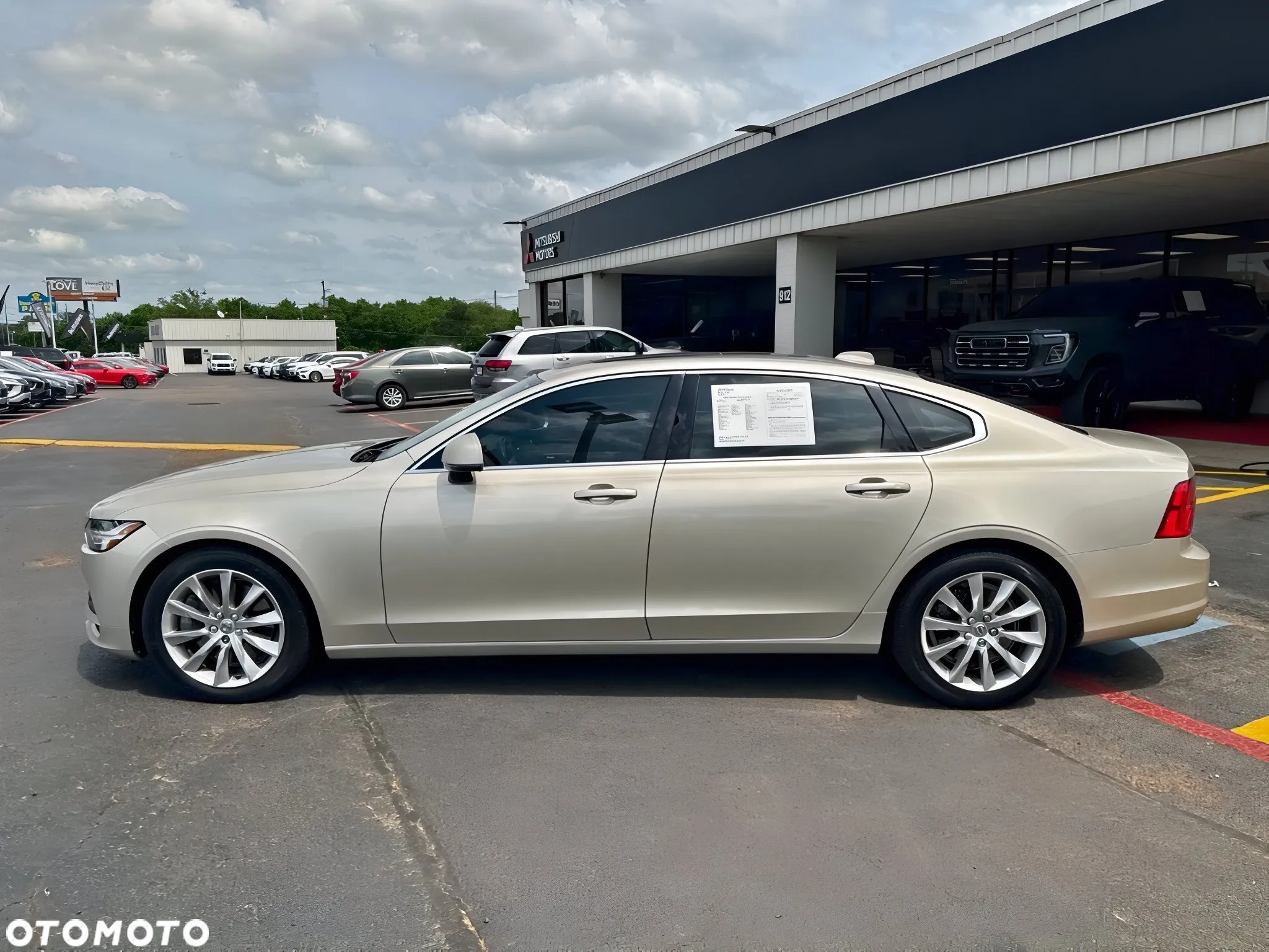 Volvo S90 T6 AWD Momentum - 4