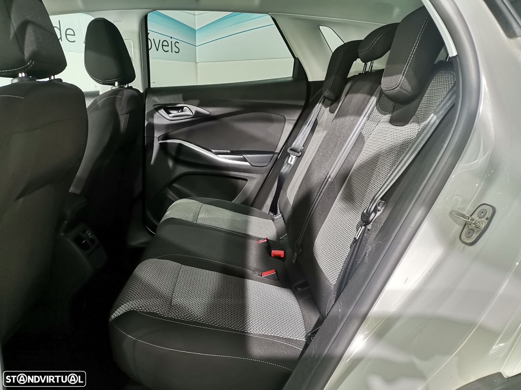 Opel Grandland X 1.2 T GS Line - 10