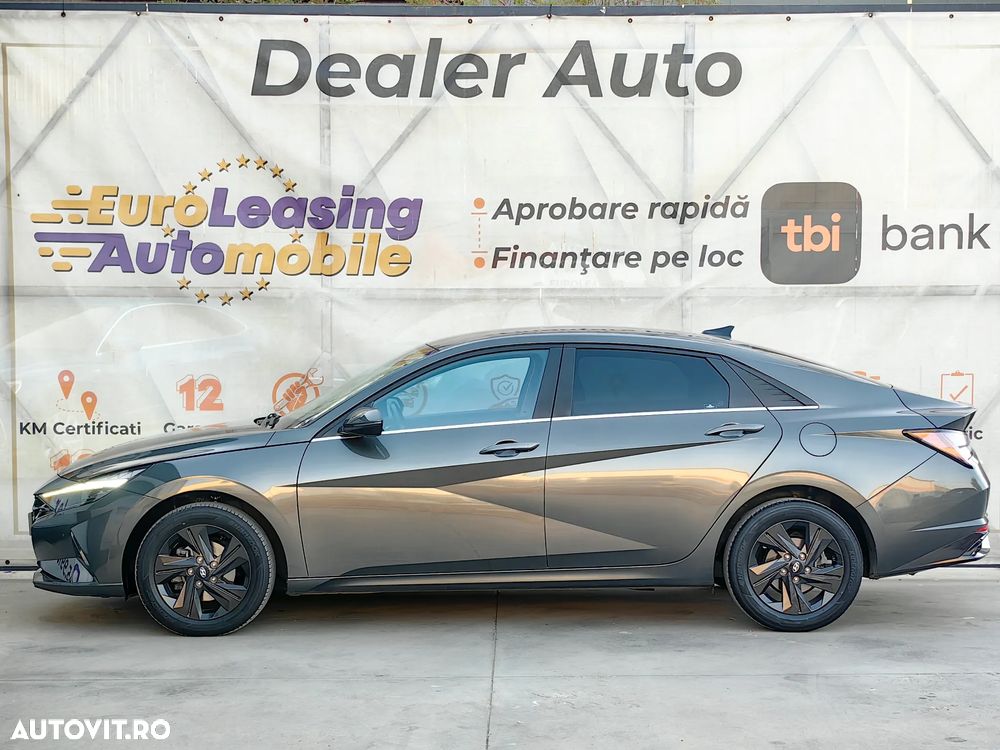 Hyundai Elantra 1.6 l 123 CP CVT Exclusive - 10