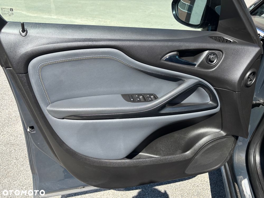 Opel Zafira - 19
