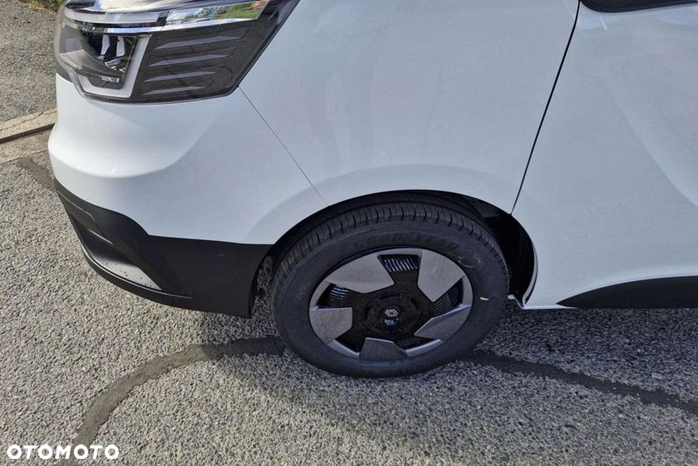 Renault Trafic - 16
