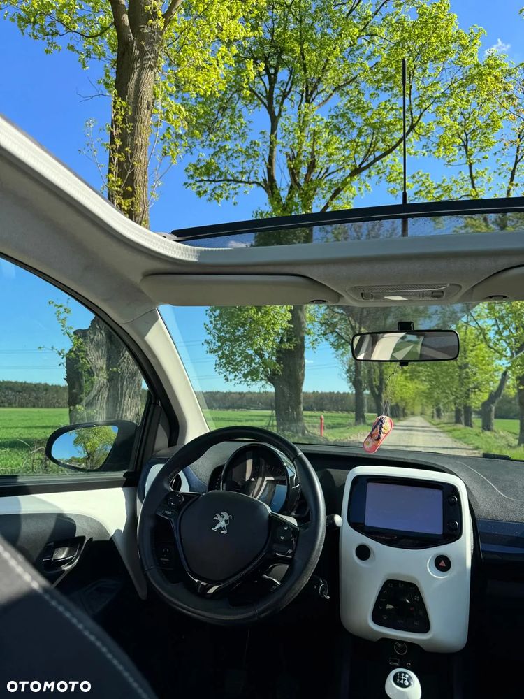 Peugeot 108 PureTech 82 Top Roland Garros - 12