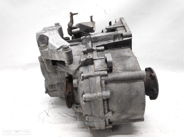 Caixa 6 Velocidades Volkswagen Eos Volkswagen Passat Volkswagen Golf V Audi A3 2.0Tdi 140Cv Ref.HDV JLU - 2