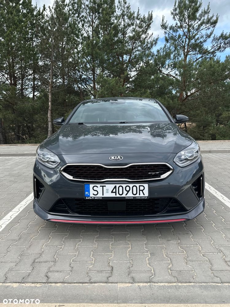 Kia ProCeed - 12