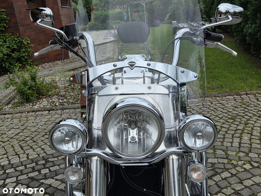 Triumph Thunderbird - 26