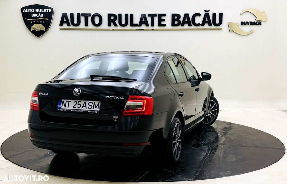Skoda Octavia - 6