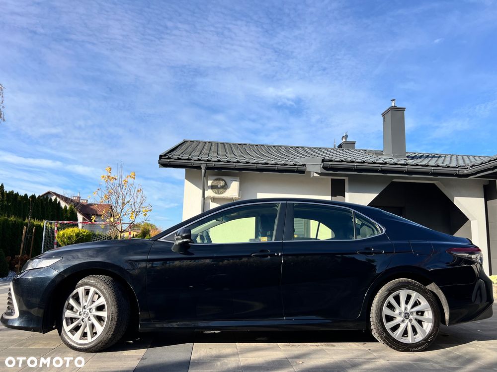 Toyota Camry 2.5 Hybrid Comfort CVT - 27