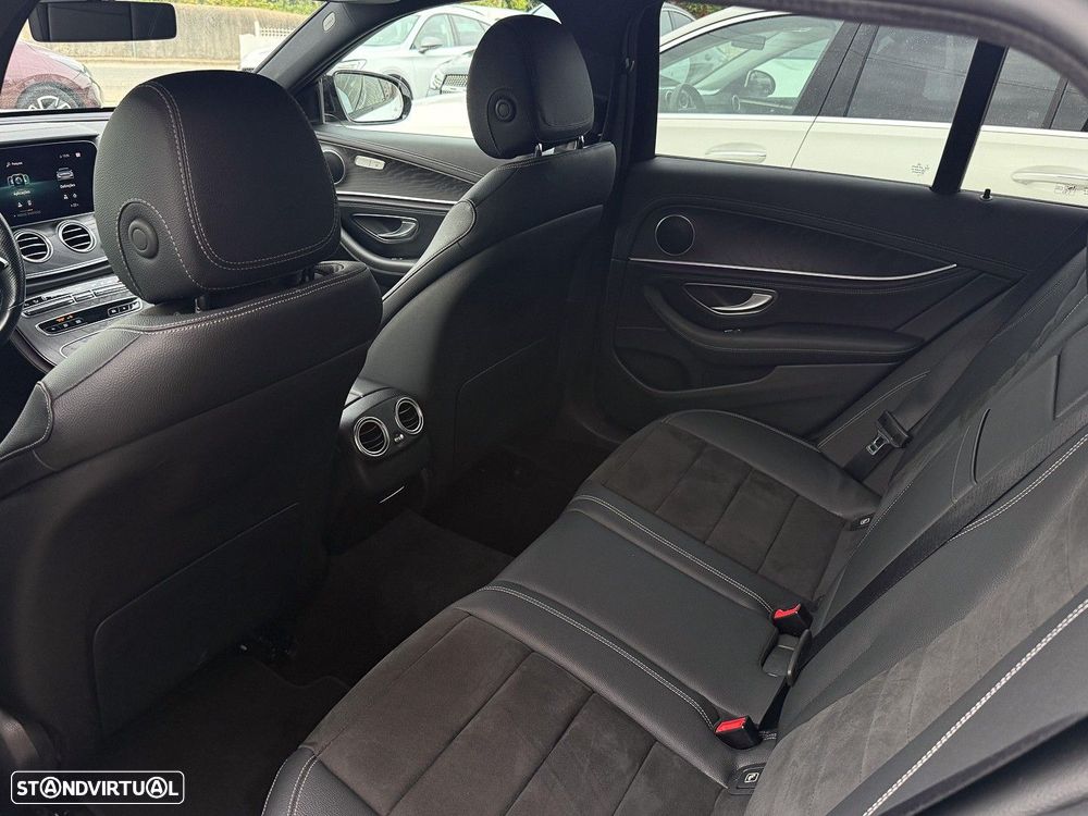 Mercedes-Benz E 300 de T 9G-TRONIC AMG Line - 22