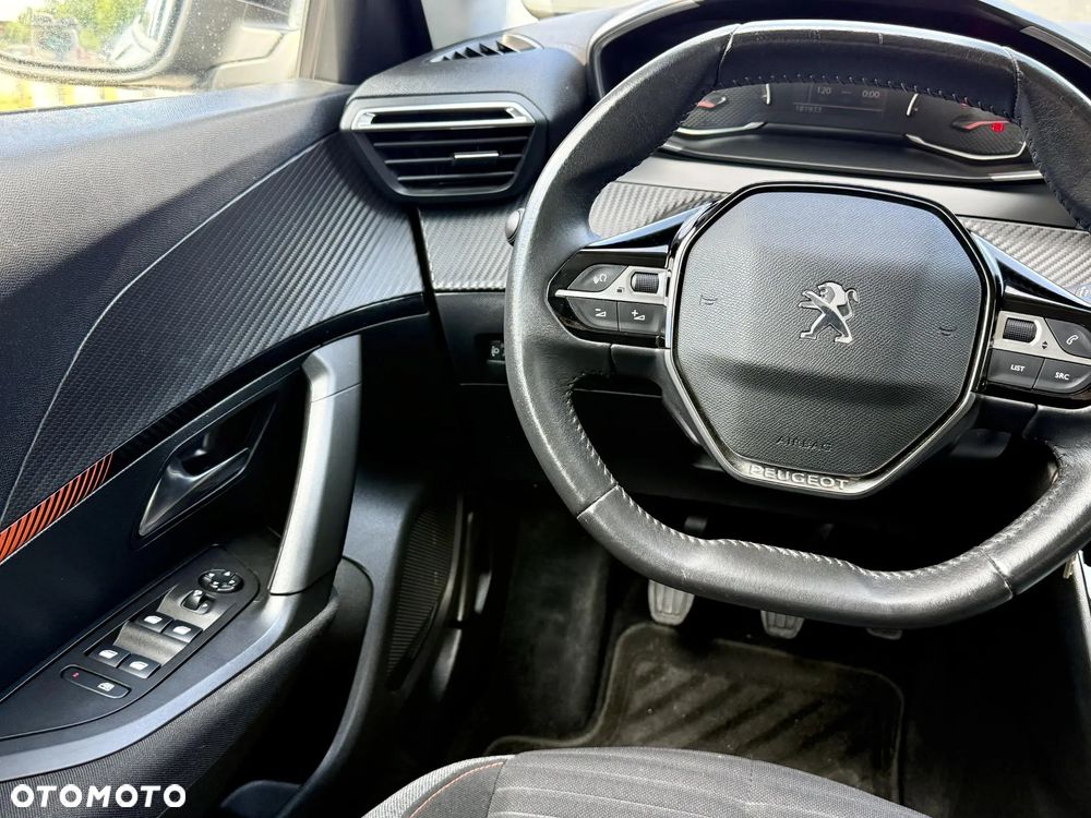 Peugeot 2008 1.5 BlueHDi Active Pack S&S - 25