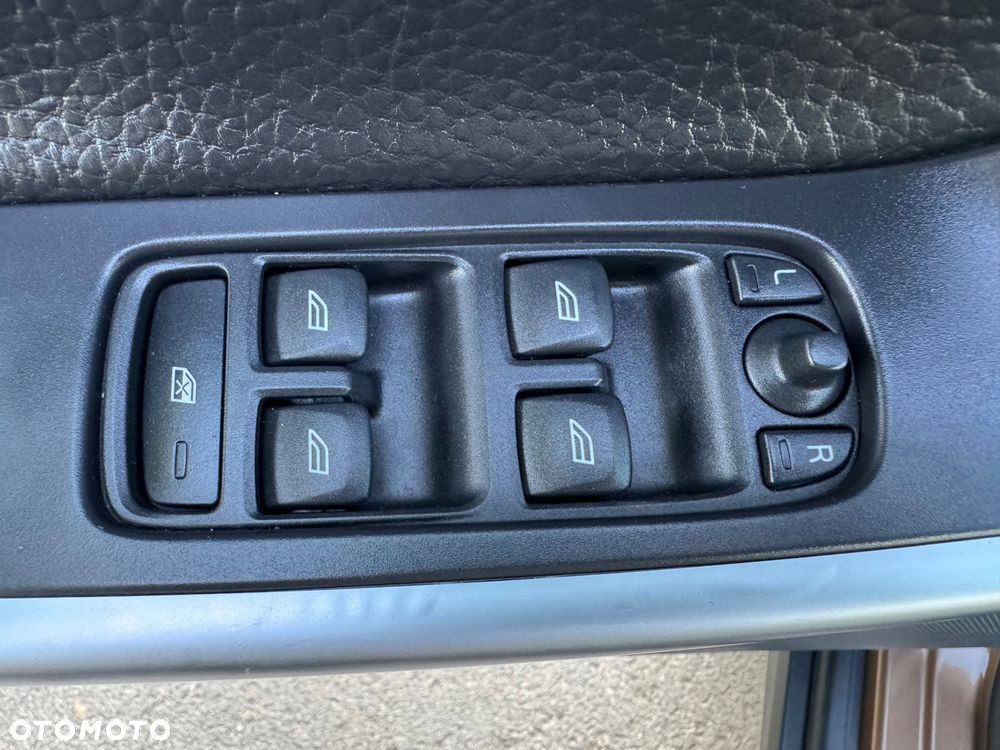 Volvo XC 60 - 38