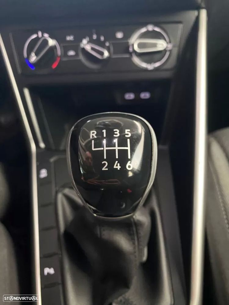 VW Taigo 1.0 TSI Urban - 22