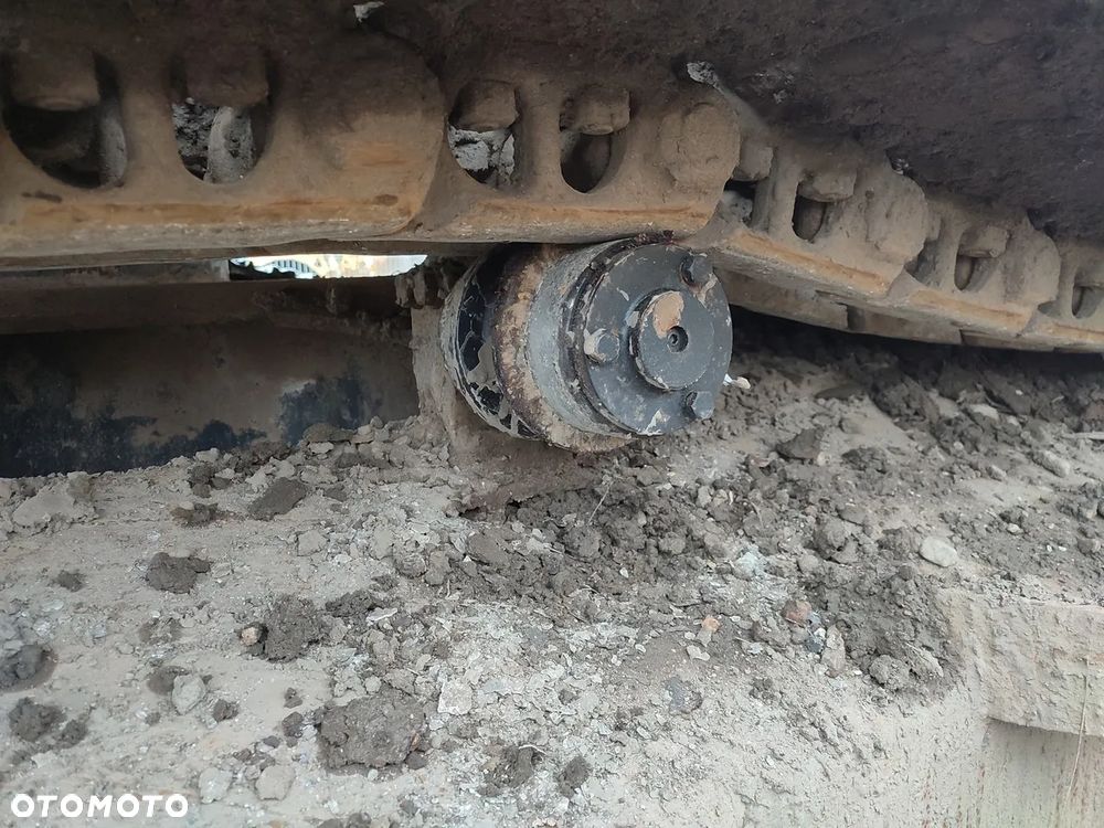 Komatsu PC 210 LC-11 - 9