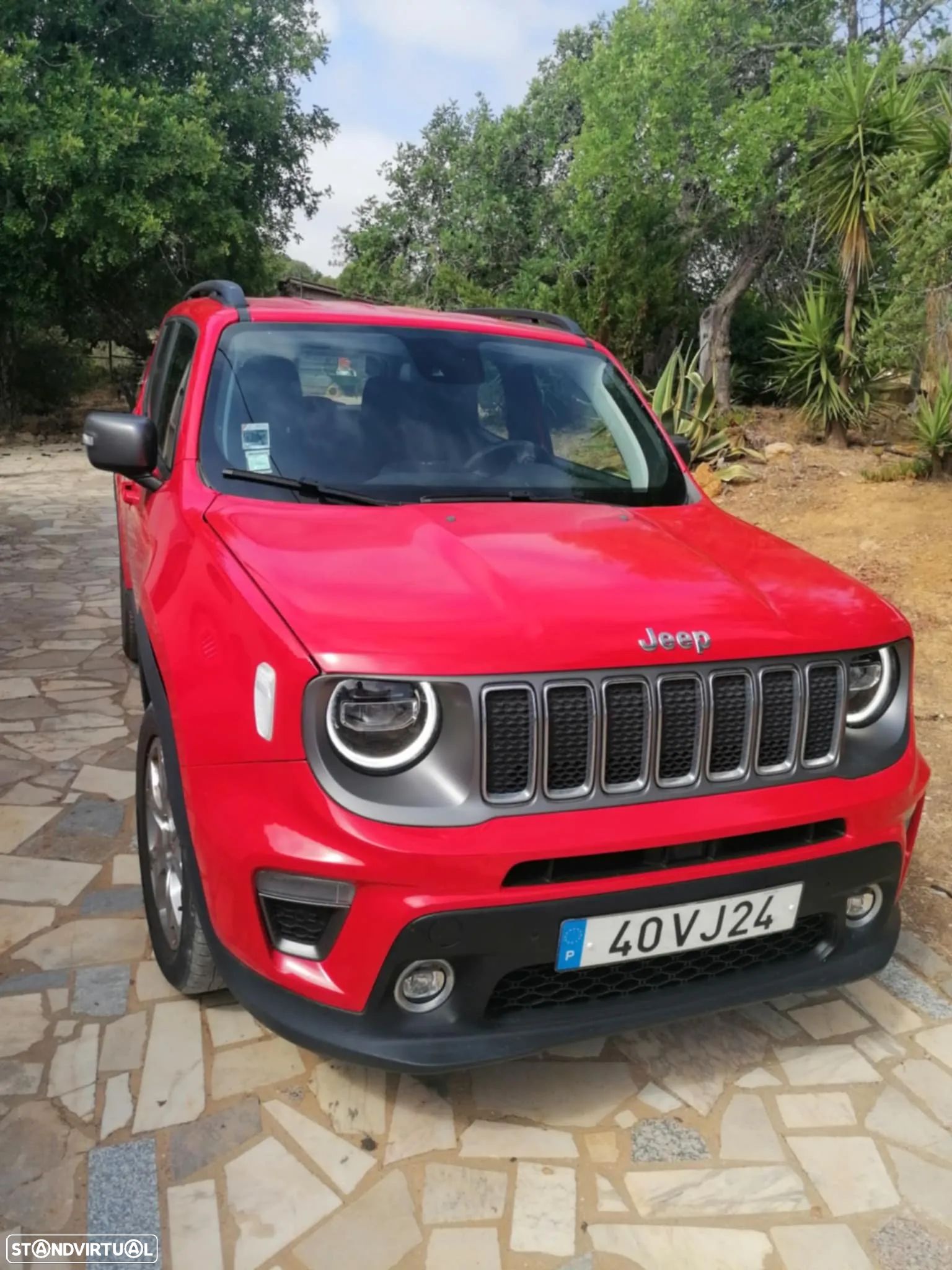 Jeep Renegade 1.0 T Limited - 1
