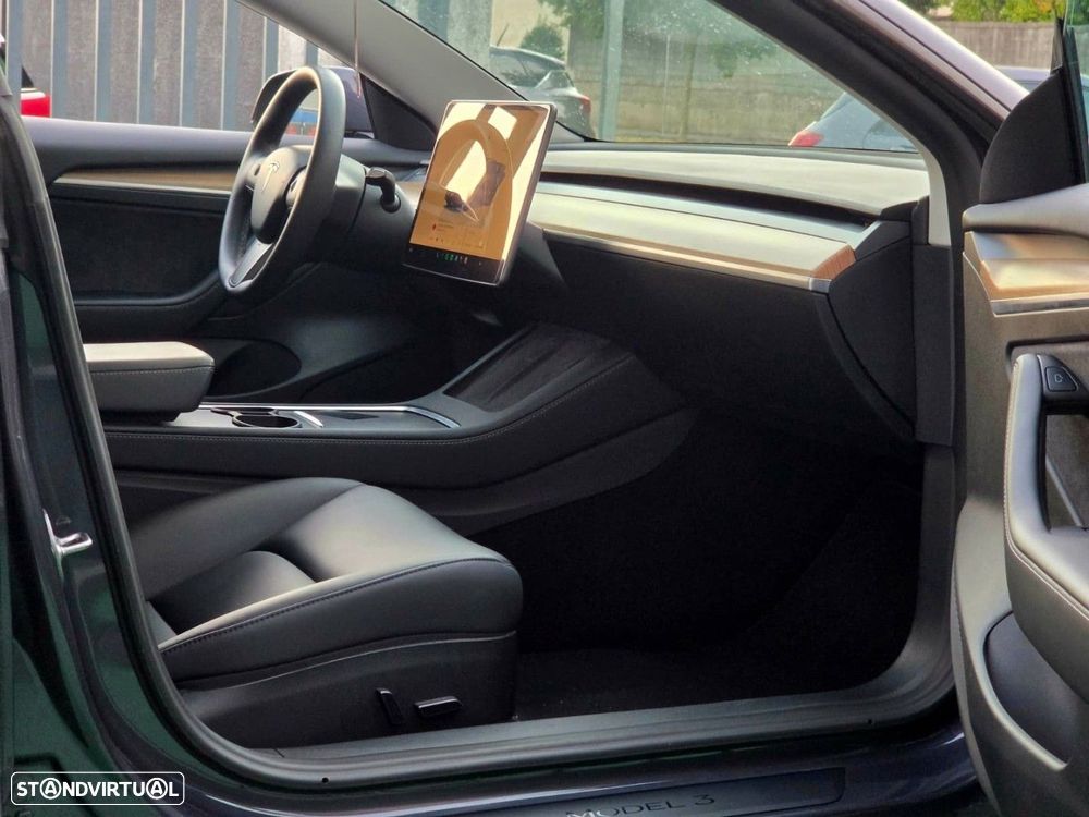 Tesla Model 3 Tração Traseira - 21
