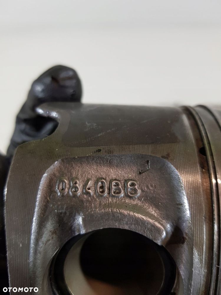 tłok z korbowodem bmw e90 e87 e60 e83 2.0d n47d20 - 6