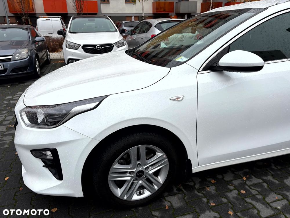 Kia Ceed 1.4 T-GDI M DCT - 5