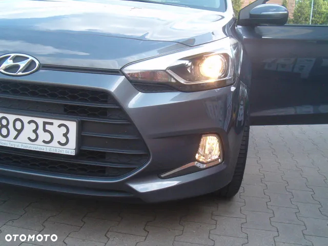 Hyundai i20 - 24