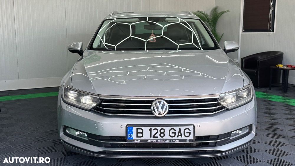 Volkswagen Passat 2.0 TDI DSG Highline - 3