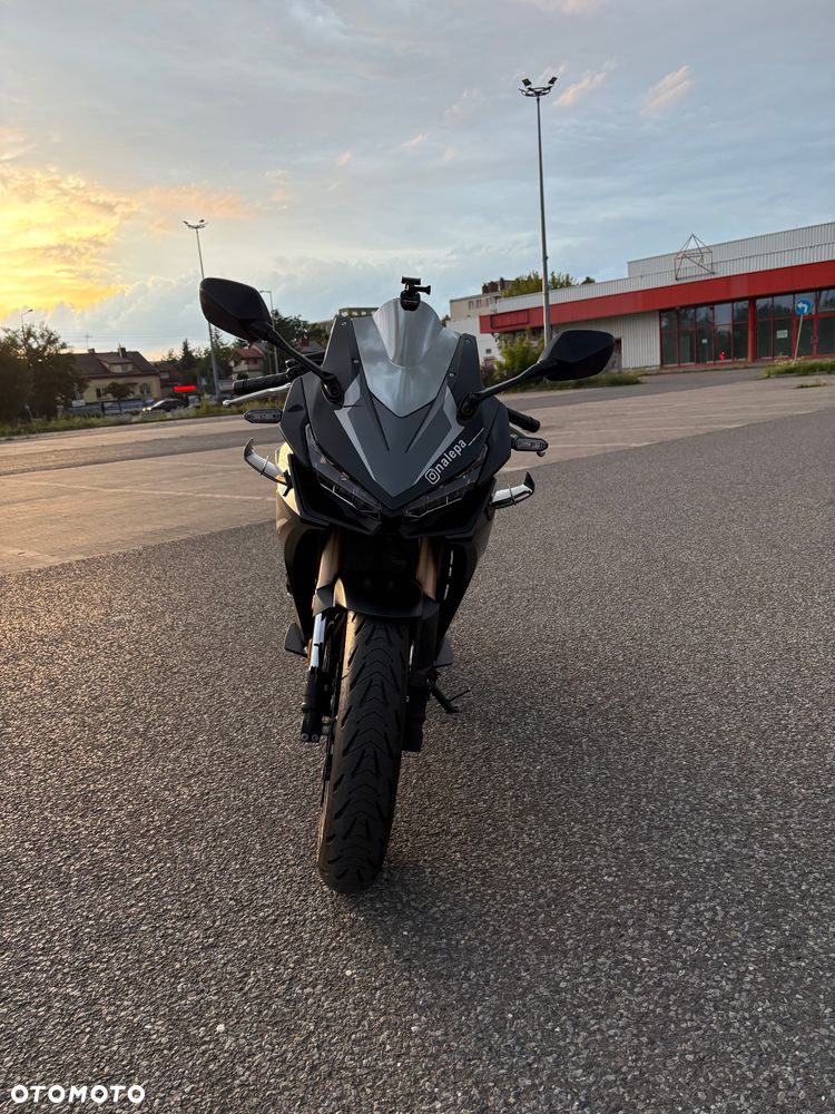 Honda CBR - 2