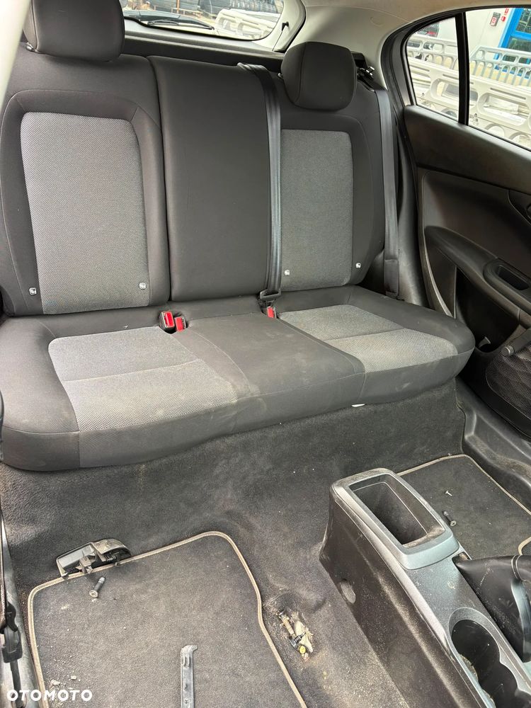 KANAPA/MOCOWANIA/ZAPINKI KOMPL FIAT TIPO II HB - 2