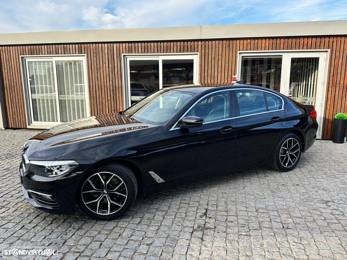 BMW 520 d Auto - 25