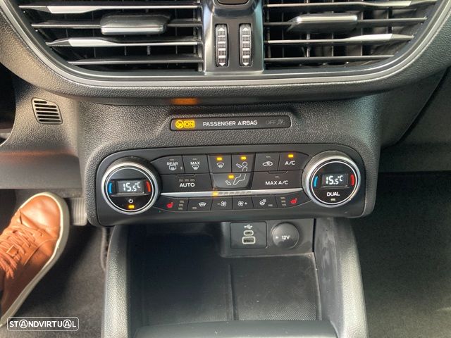 Ford Focus 1.0 EcoBoost Hybrid Aut. ACTIVE DESIGN - 29