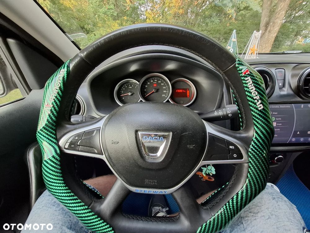Dacia Sandero 0.9 TCe Laureate S&S EU6 - 8