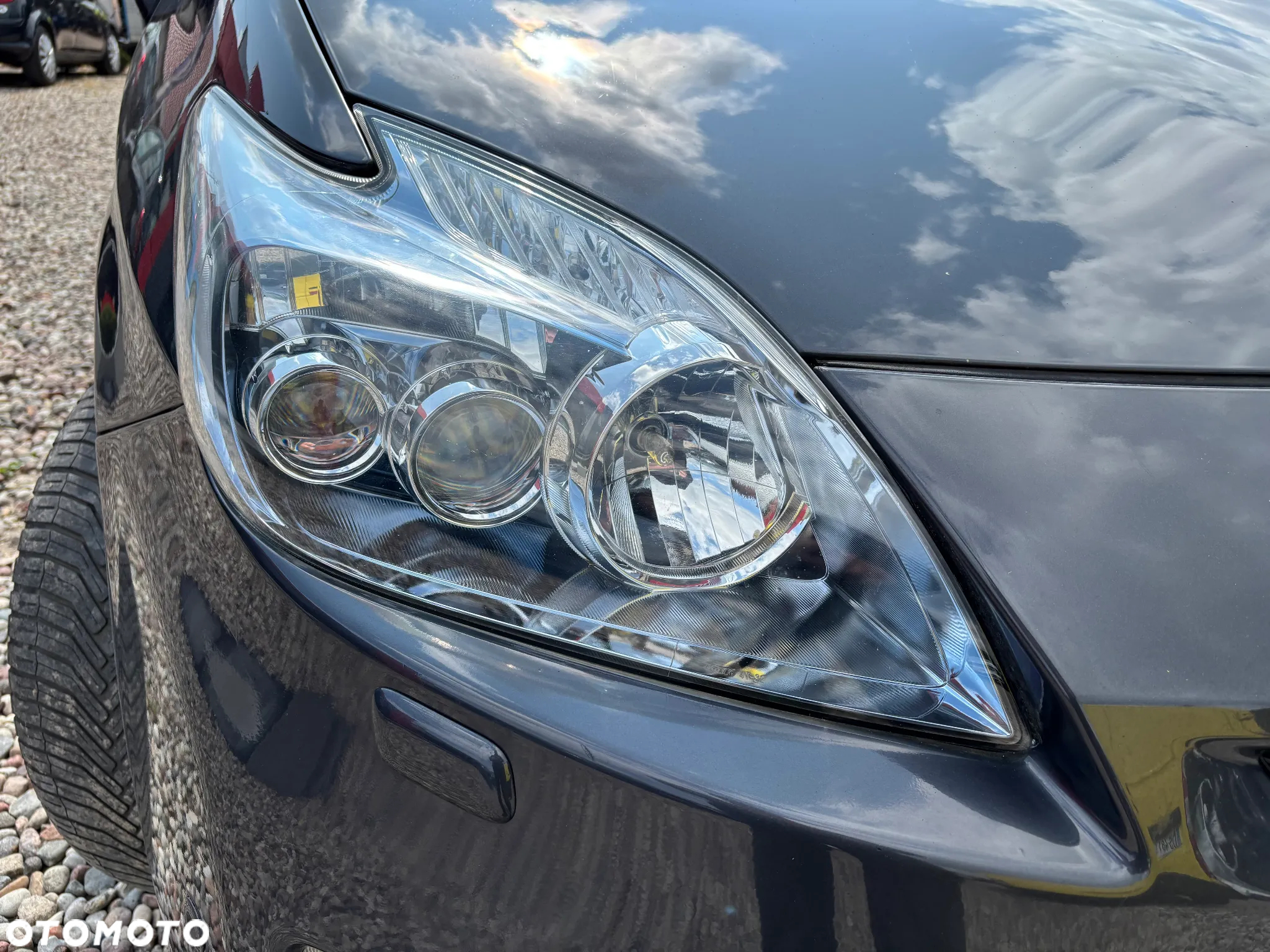 Toyota Prius (Hybrid) Executive - 7