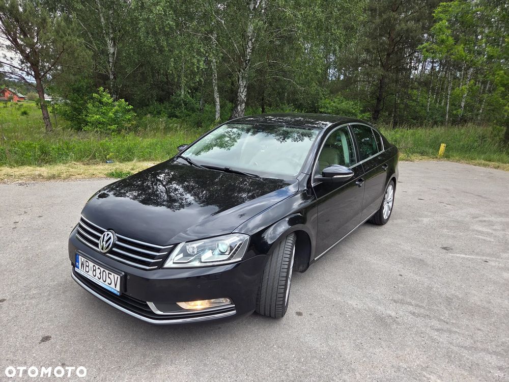 Volkswagen Passat 2.0 TDI 4Mot Highline DSG - 12