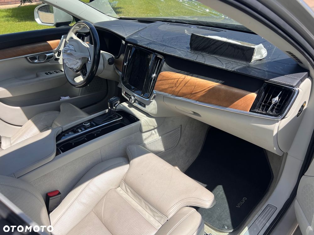 Volvo V90 D4 Inscription - 28