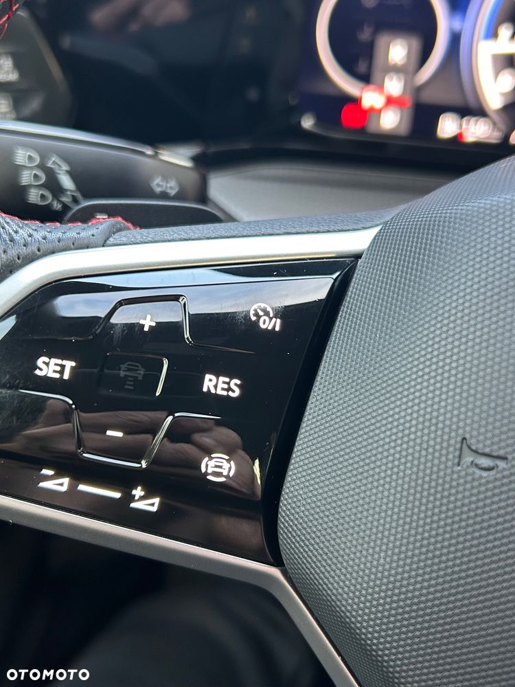 Volkswagen Golf 2.0 TSI OPF DSG GTI - 22