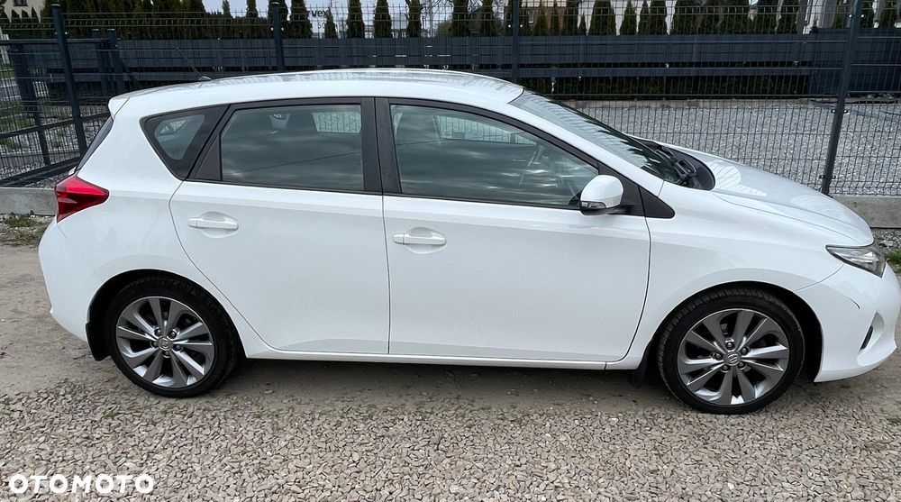 Toyota Auris 1.33 VVT-i Life - 5