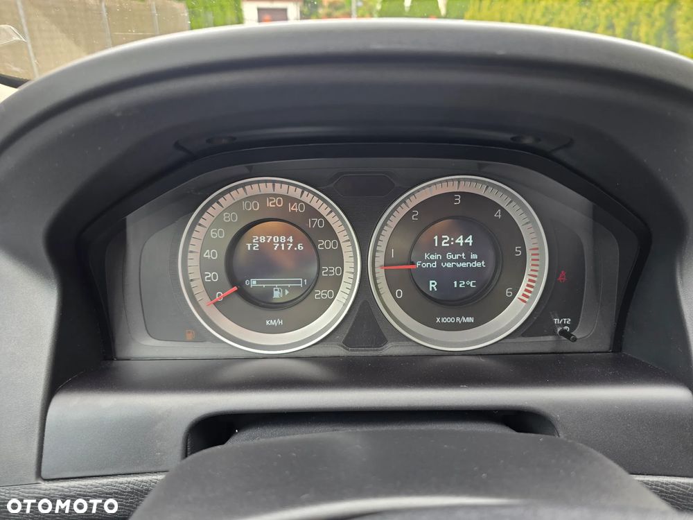 Volvo XC 60 D3 Momentum - 31