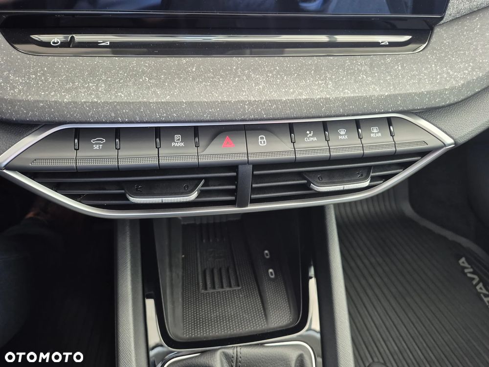 Skoda Octavia 1.5 TSI Selection - 20