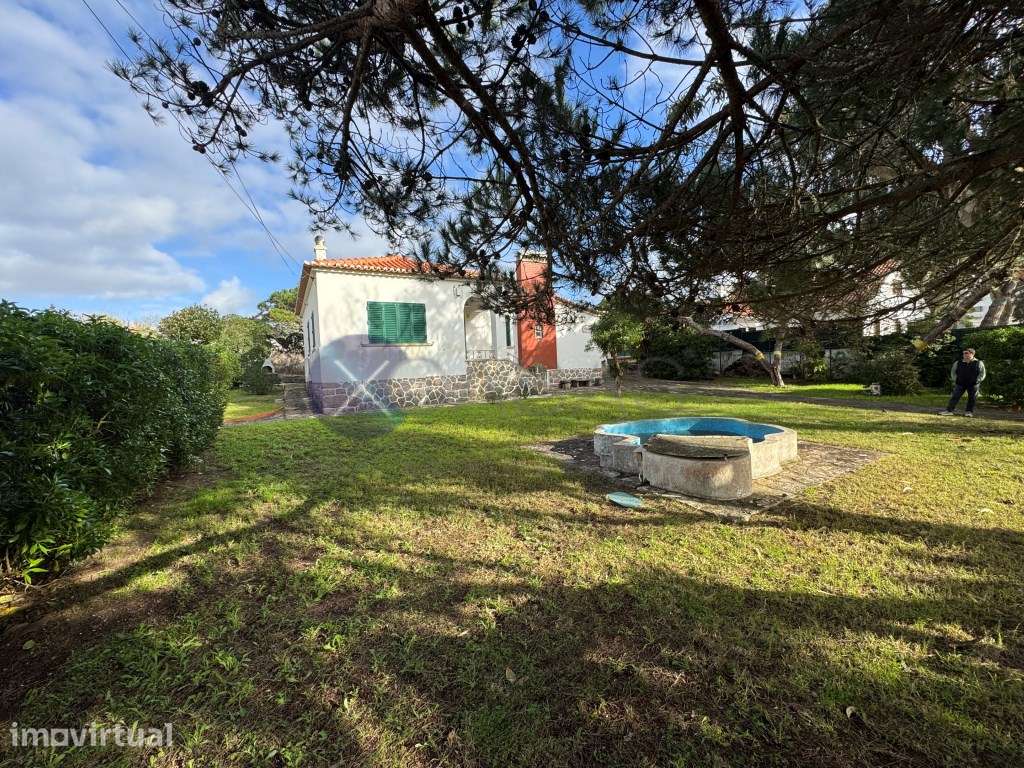 Lote de moradia situado no coração da Praia das Maçãs, com 1.170 m²... - Grande imagem: 2/25