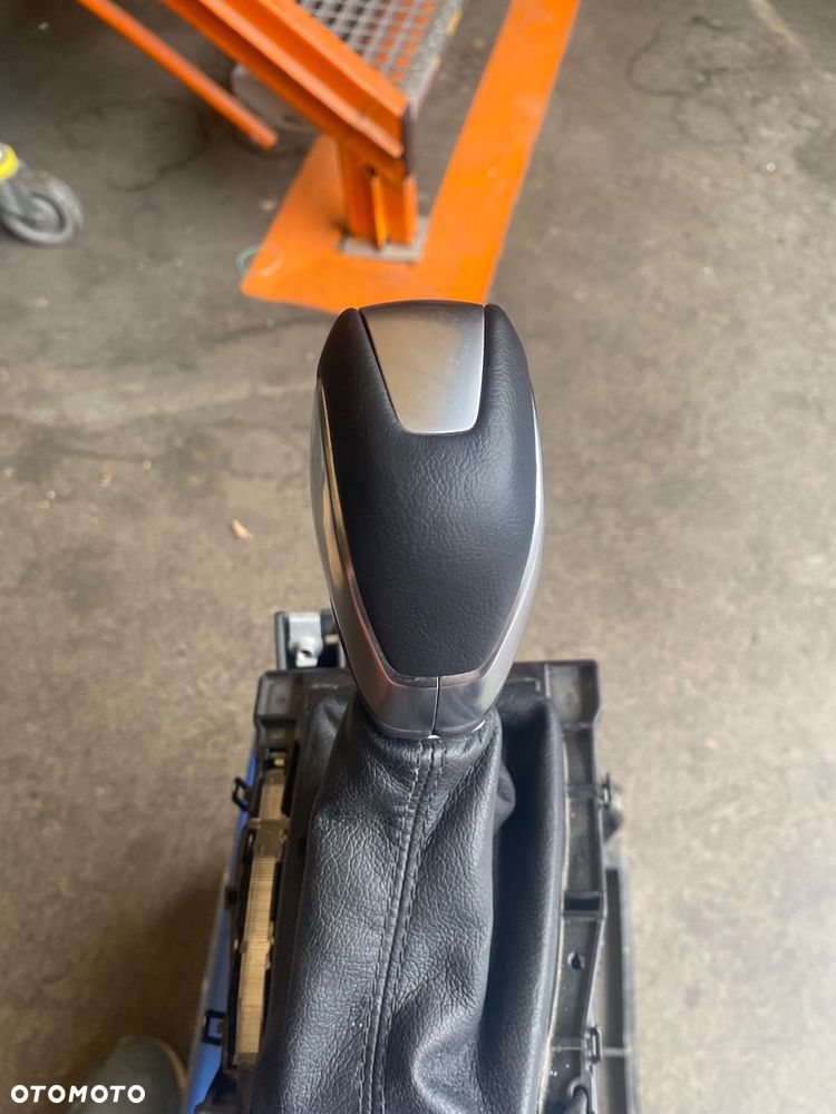 Ford S-max MK2  2 II LIFT galaxy MK4 18r 2.0 tdci  IGŁA!!! po 21 tyś km AUTOMAT WYBIERAK SKRZYNI BIEGÓW MIESZEK SKÓRZANY GAŁKA SKÓRZANA SKÓRA   mk 2 mk 3 mk 4 galaxy S max Smax S-maks lift II 2  galaxy - 12