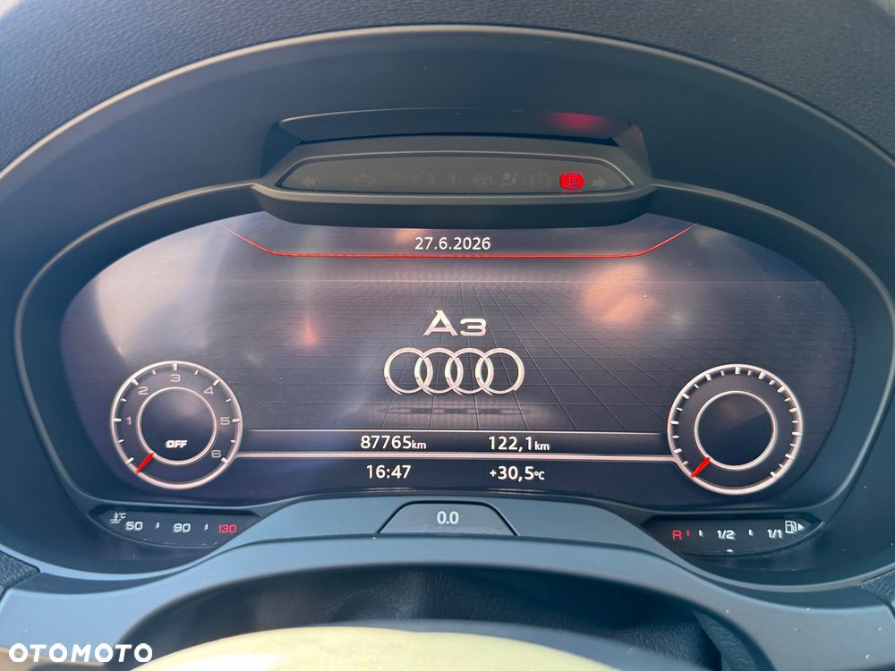 Audi A3 Sportback 1.6 TDI Sport S tronic - 4