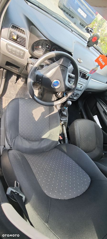 Fiat Punto - 8