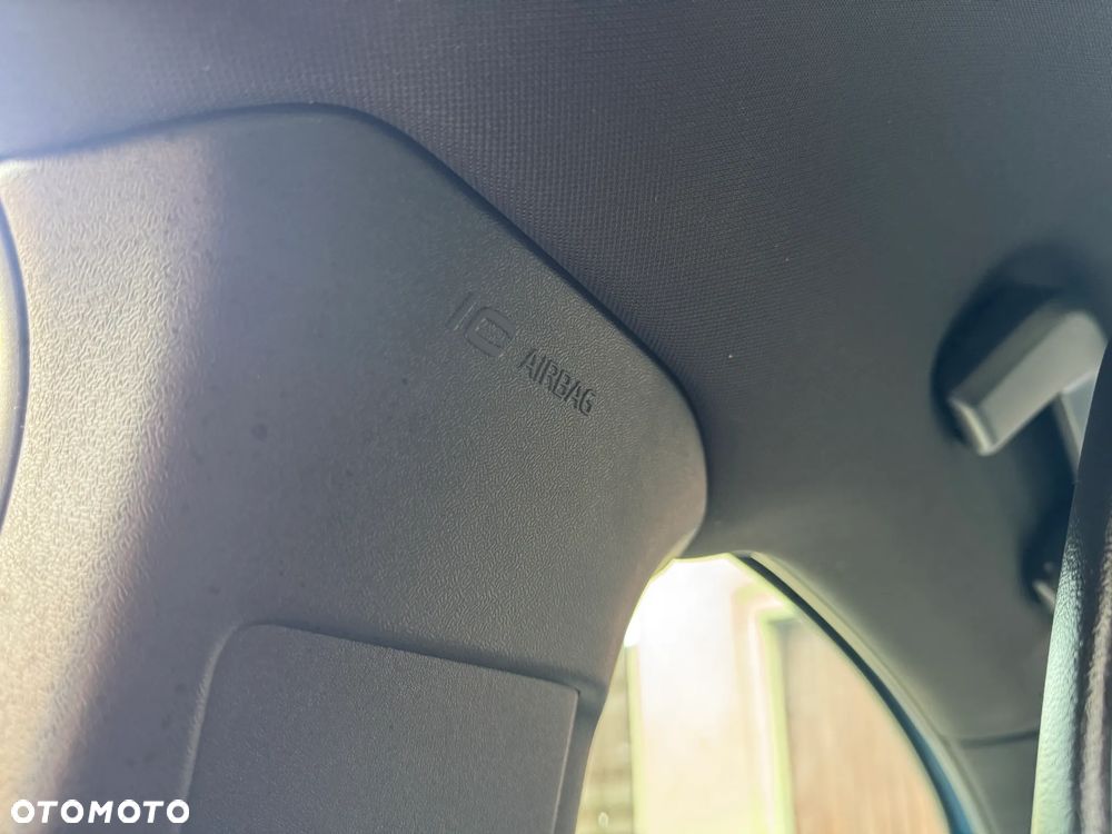 Volvo V40 D4 Drive-E R-Design Summum - 27