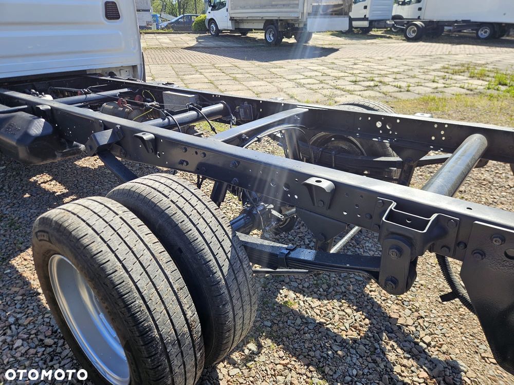 Iveco Daily 35C18 - 11