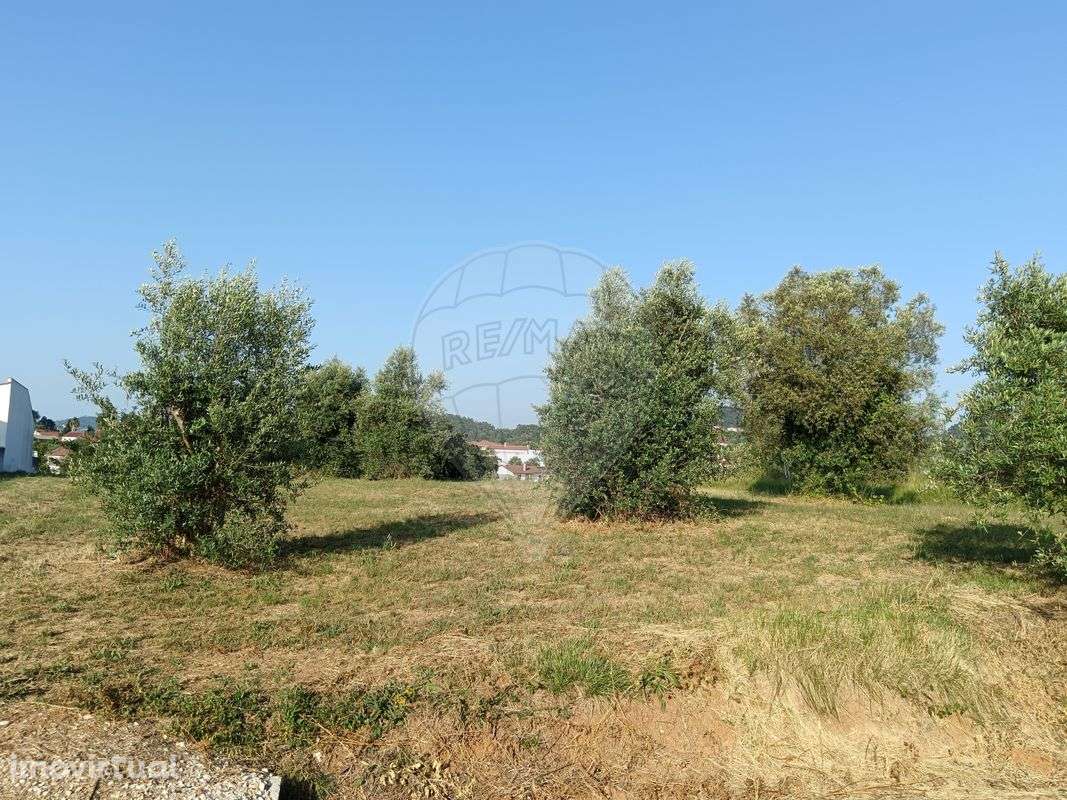 Terreno  para venda - Grande imagem: 2/3