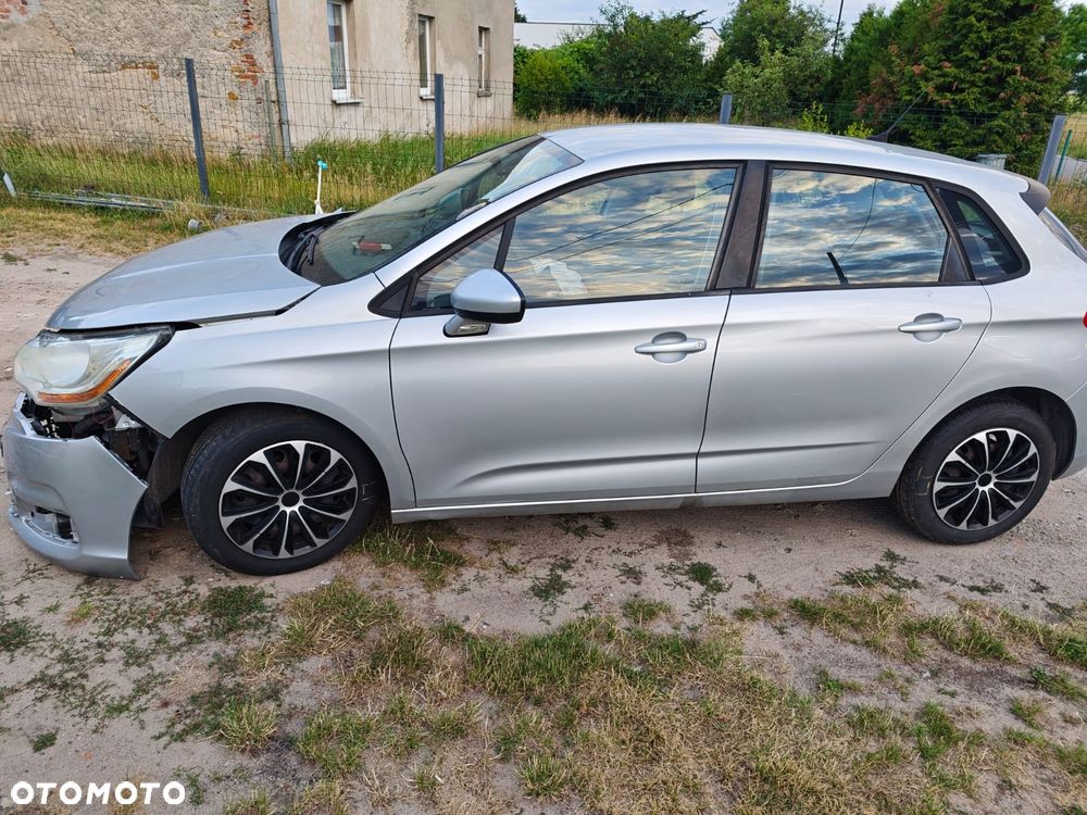 Citroën C4 - 4
