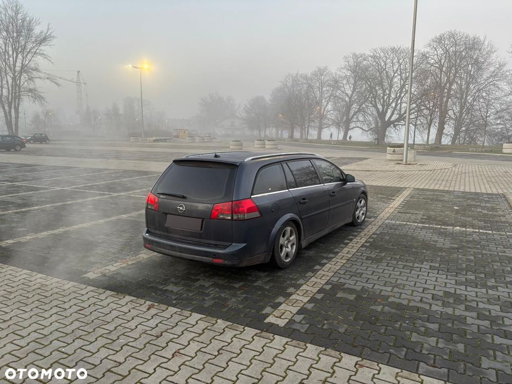 Opel Vectra 1.9 CDTI Cosmo ActiveSelect - 4