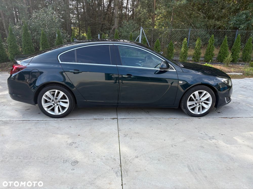 Opel Insignia 2.0 CDTI Cosmo - 3