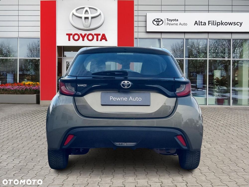 Toyota Yaris - 9