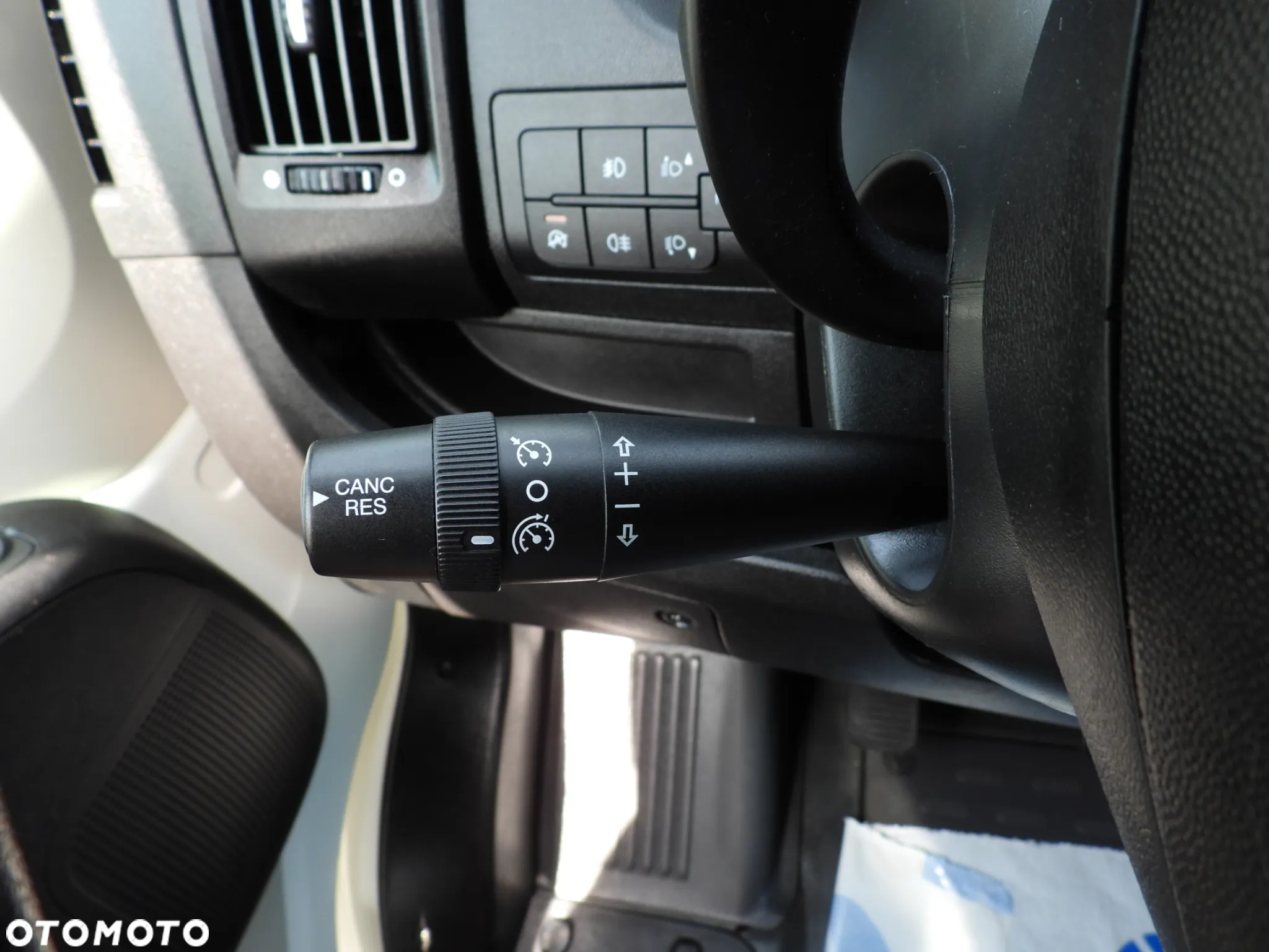 Peugeot BOXER  FURGON CHŁODNIA -10*C TEMPOMAT KLIMATYZACJA 130KM [ G23135 ] - 31