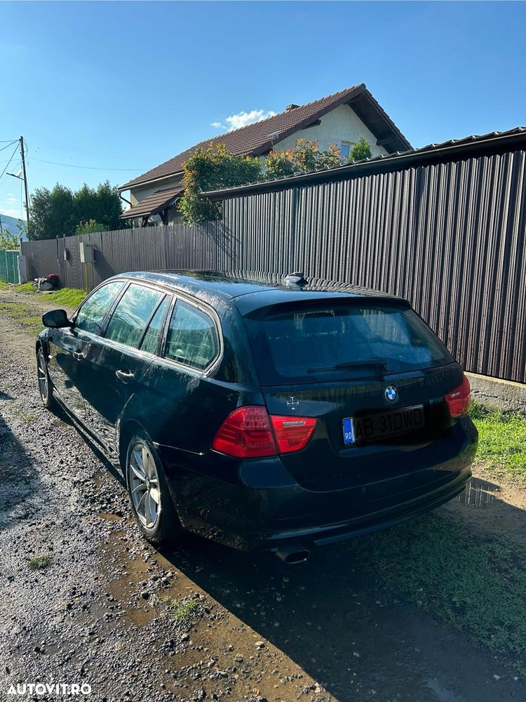 BMW Seria 3 320d - 8