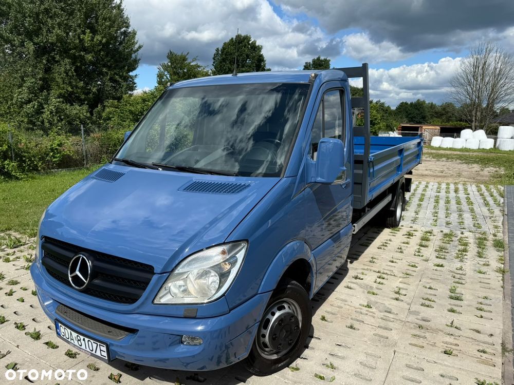 Mercedes-Benz Sprinter - 14